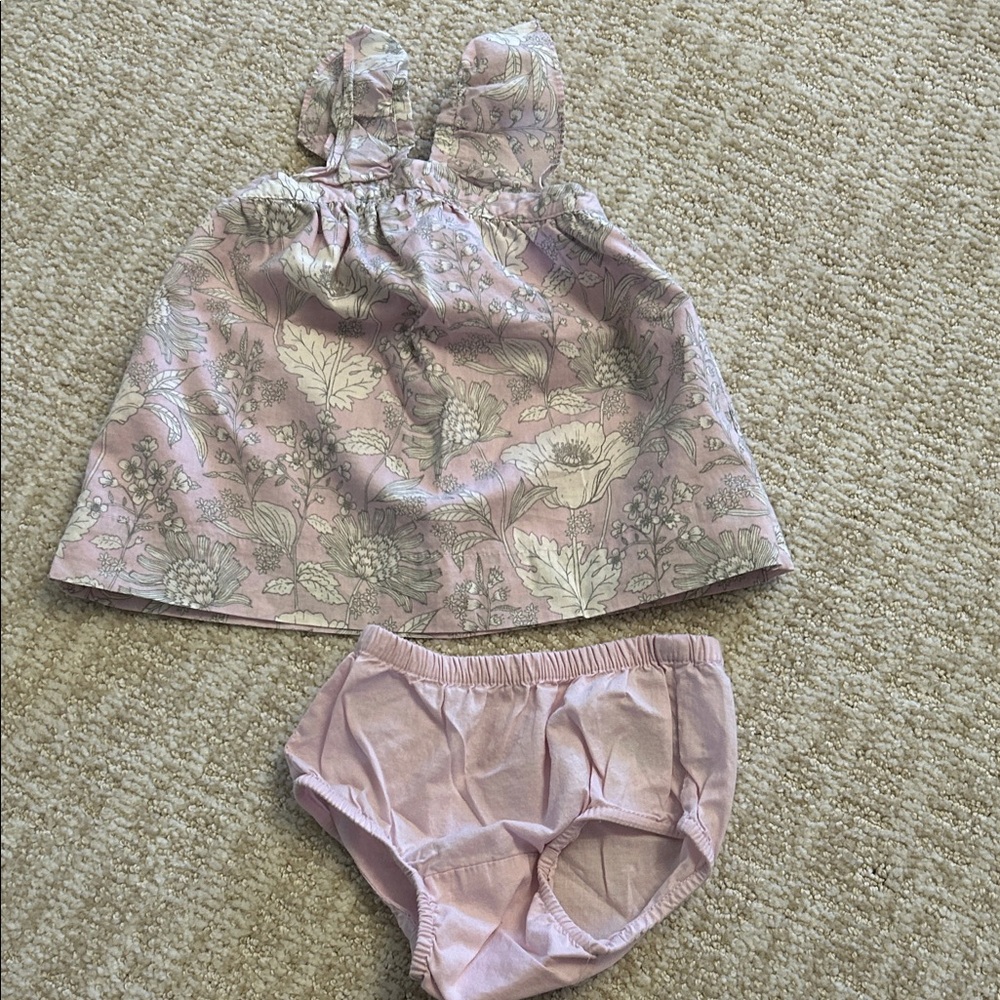 Gap kids baby girl floral print dress with bloomers